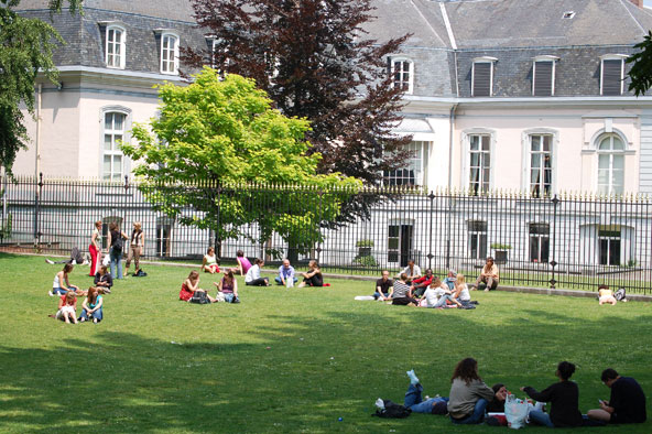 פארק אגמון, פינה ירוקה בלב העיר | צילום: visitbrussels.be