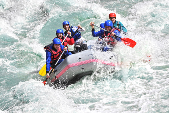 נהרות קטלוניה מציעים מסלולי רפטינג מהטובים והמאתגרים באירופה
