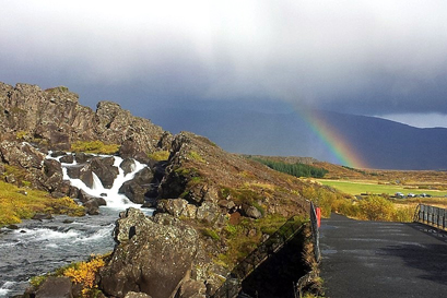 הצבעים של איסלנד – טיול היקפי בין נופים פראיים