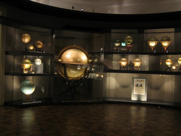 מוזיאון הגלובוסים, היחיד מסוגו בעולם | צילום: Prince Roy, Flickr