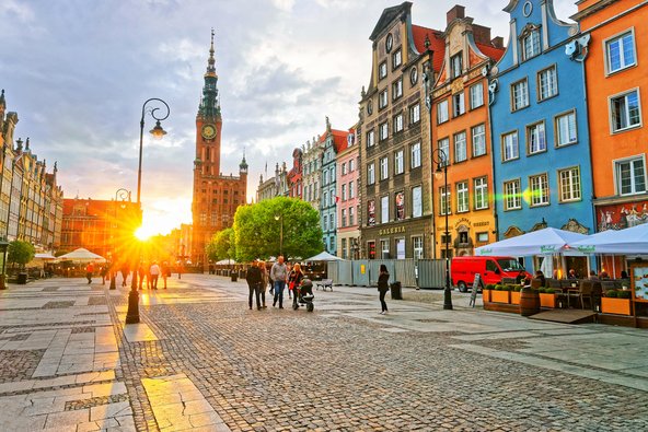 מדרחוב בגדנסק, אחת הערים היפות בפולין | צילום: Roman Babakin / Shutterstock.com