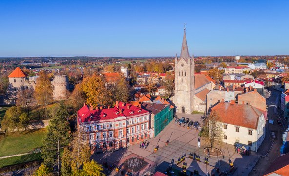 העיר העתיקה של צסיס, מהרומנטיות בלטביה