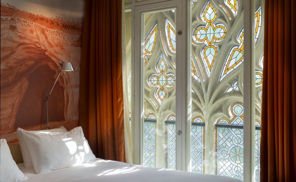 מלון kruisheren. כנסייה גותית ומנזר שהוסבו למלון יוקרתי ומוקפד | צילום: באדיבות מלון Kruisheren