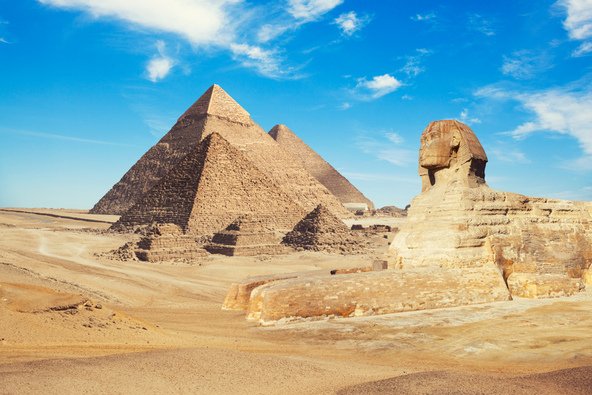 הפירמידות של גיזה. מצרים מציעה עושר אדיר של אתרים שמסעירים את הדמיון