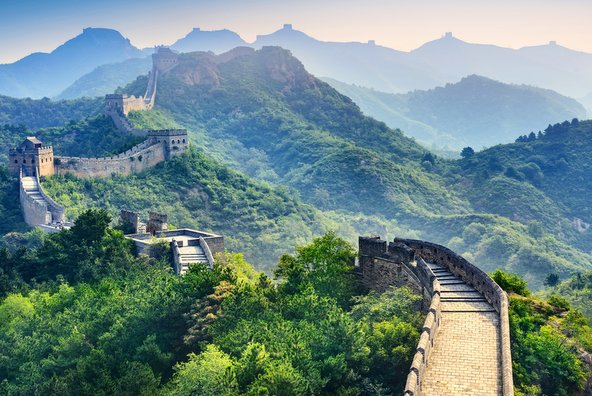 החומה הגדולה, אחד האתרים המפורסמים בסין, ובעולם כולו