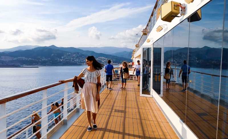 בקיץ האחרון חברנו למשפחה לקרוז בים התיכון. גם המשפחות מרוויחות מהמסע שלנו בעולם