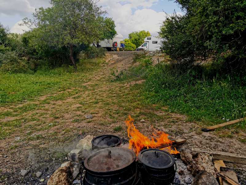 אני לקחתי על עצמי להיות הממונה על ארבעה פויקע'ס היישר מן המדורה אל שולחן האירוע