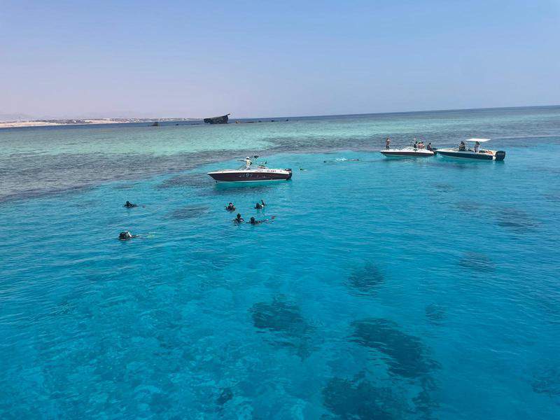 המים הכחולים... צילום דפנה גרגיר