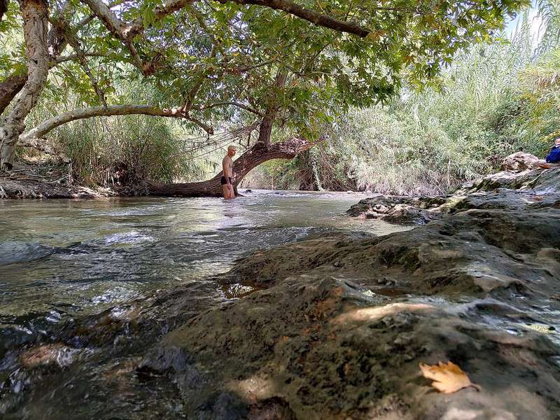 קרוב לחציית 918 את הבנייאס