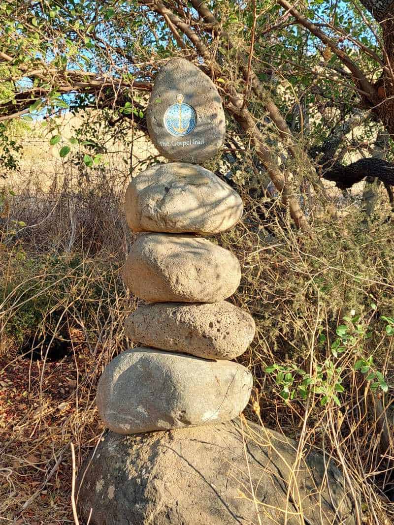 ישו הנוצרי, יענו איש נצרת, עזב את עיר ילדותו וירד מהרי הגליל התחתון אל ים כינרת. בשנת 2007 יצרו טייל אמריקאי ויזם ישראלי את 'ג'יזס טרייל' - 'שביל ישו' בן 65 הקילומטרים שיורד בעקבותיו