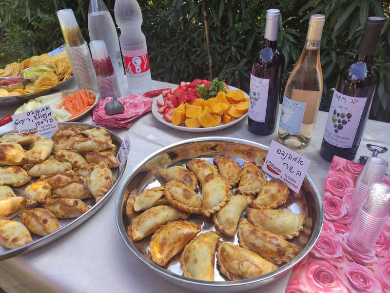 האמפנדס של סופי, היין של ויינשנק - כל מה שצריך לפיקניק מושלם בשפלת יהודה