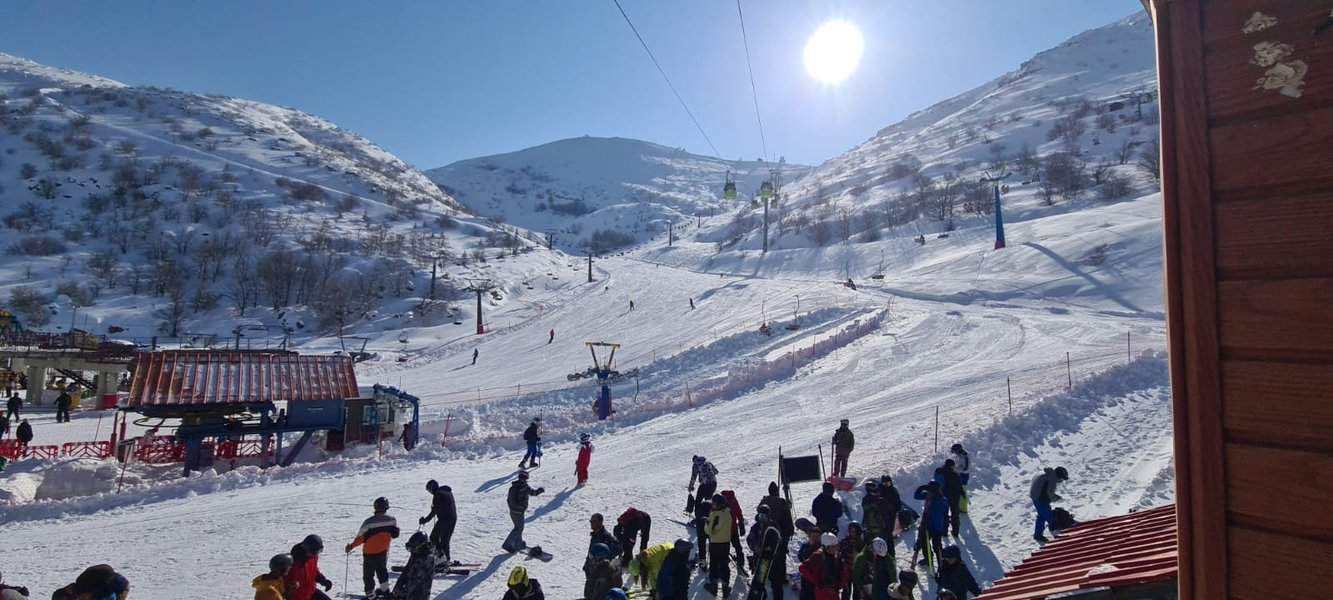 הודות ל-50 ימי שלג בעונה אפשר לגלוש בחרמון גם באביב | צילום: אתר החרמון