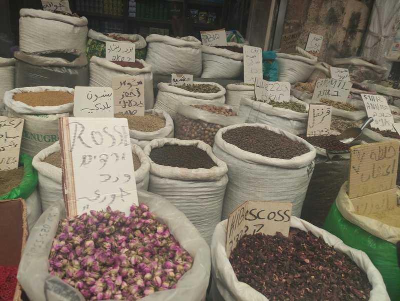Spice stand in the market of Acre  Photo: Simi Schauer