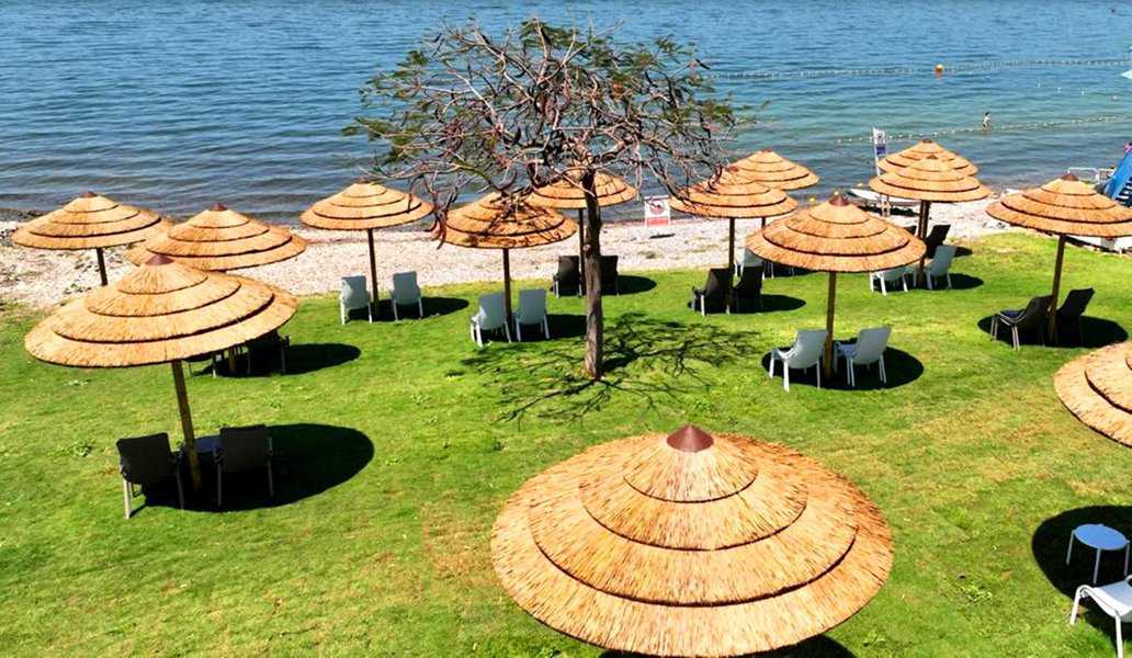 החוף המטופח בכפר הנופש עין גב | צילום: תיירות עין גב