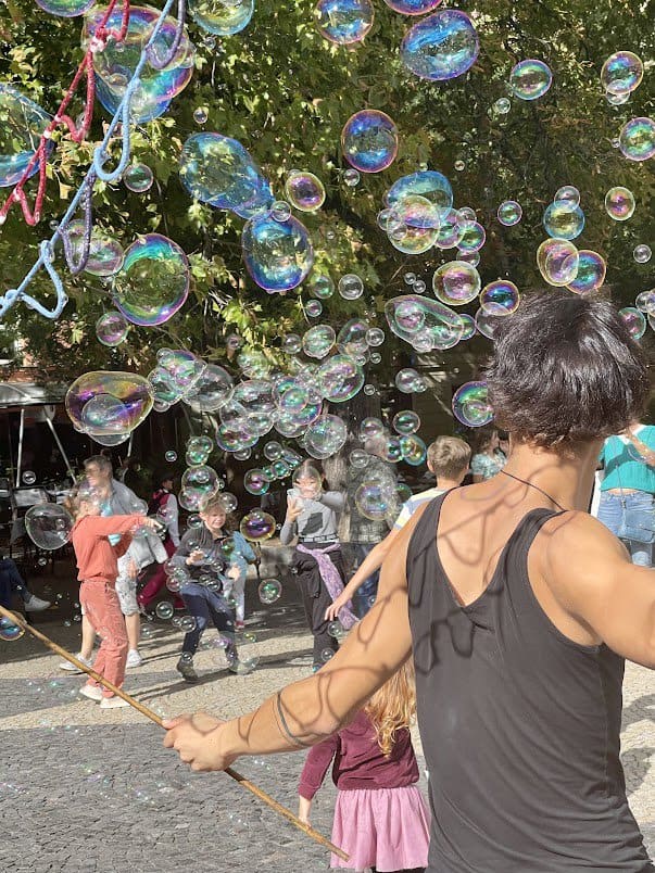 בחוצות ברטיסלבה