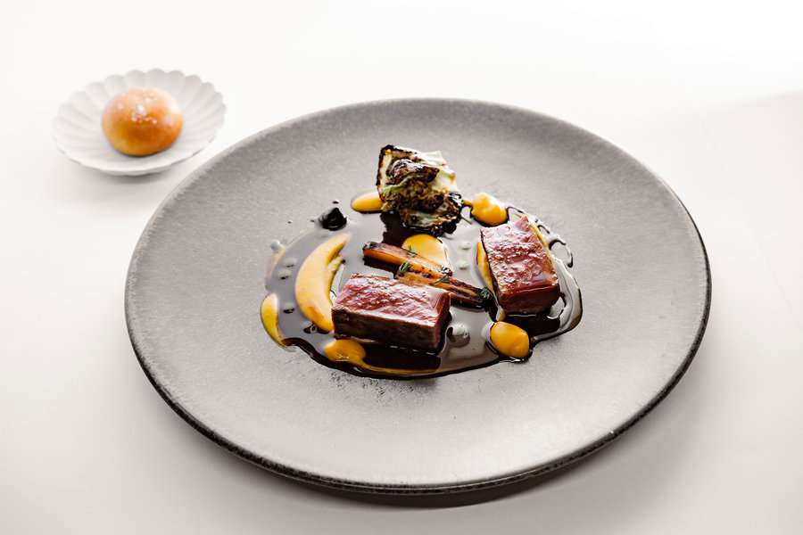 מנות ממסעדת אנדר גריין המעוטרת בכוכב מישלן { הצילומים באדיבות Under Grain