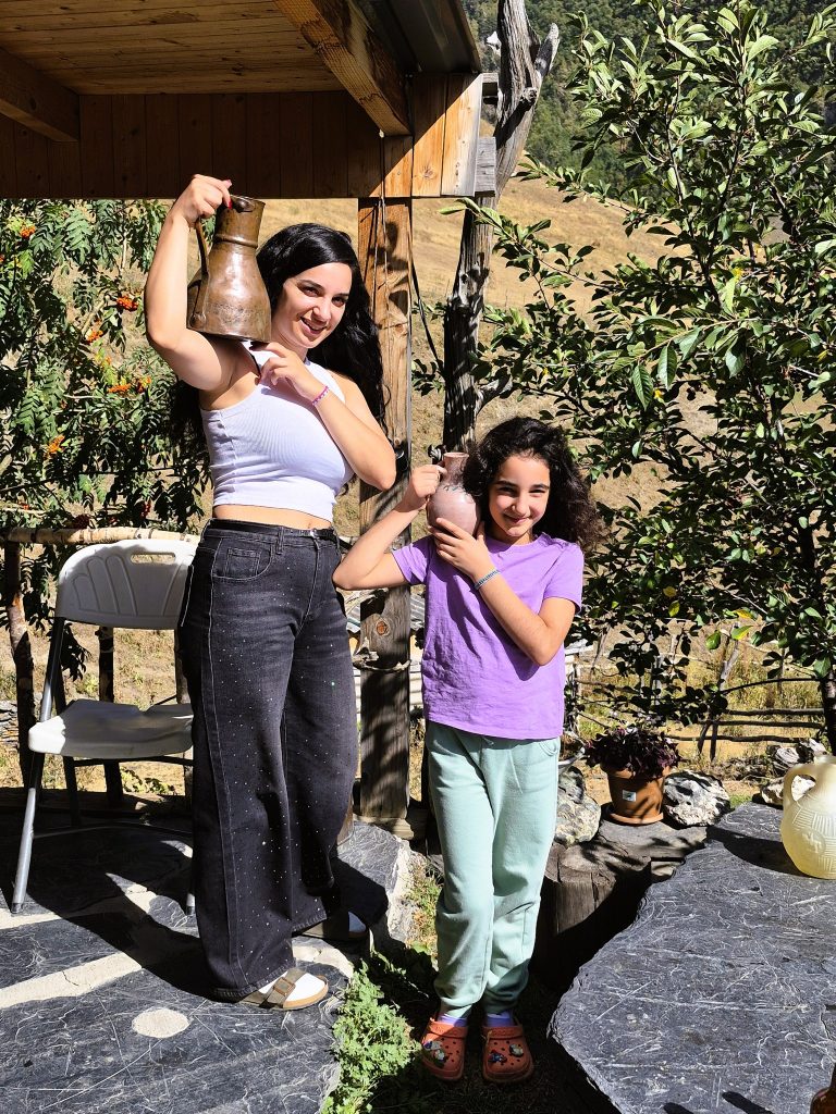 הגעתי אל גירבי בעיצומה של החגיגה השנתית הפגאנית הנוצרית 'מרים אובה'