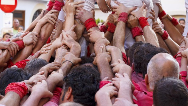 קטסל (מגדל אנושי), מסורת קטלונית